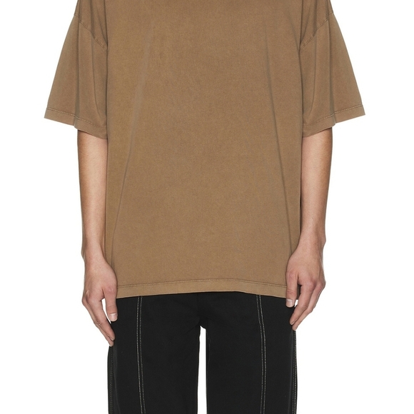 BW S. Matthew Over tee - Picture 3 of 6